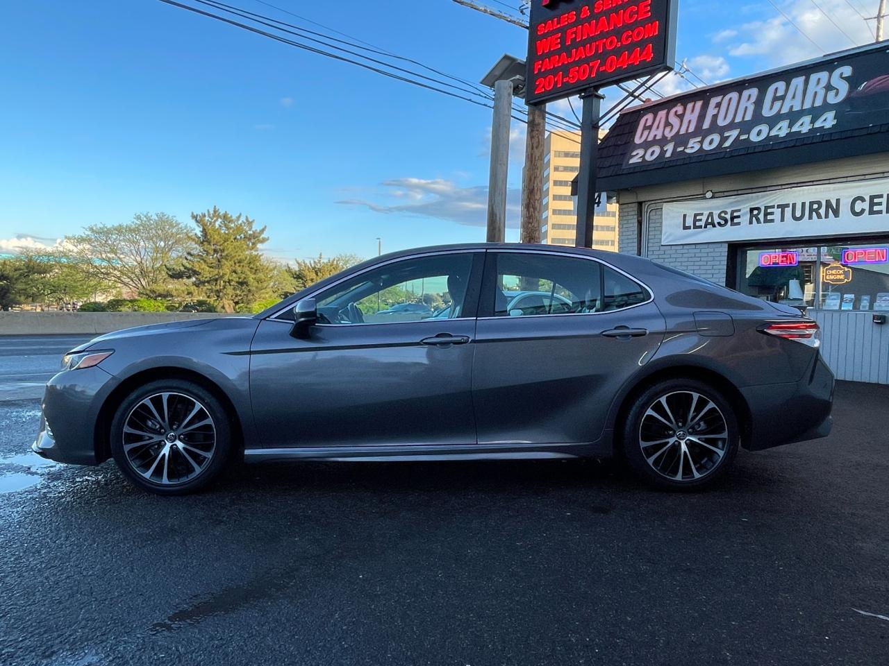 Toyota Camry SE Nightshade Edition 2020