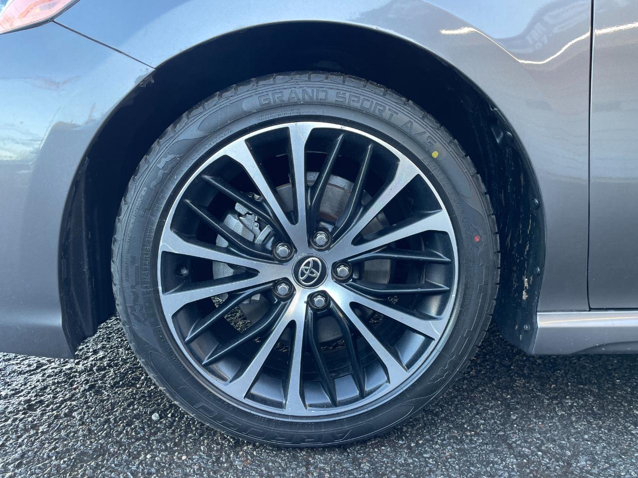 Toyota Camry SE Nightshade Edition 2020