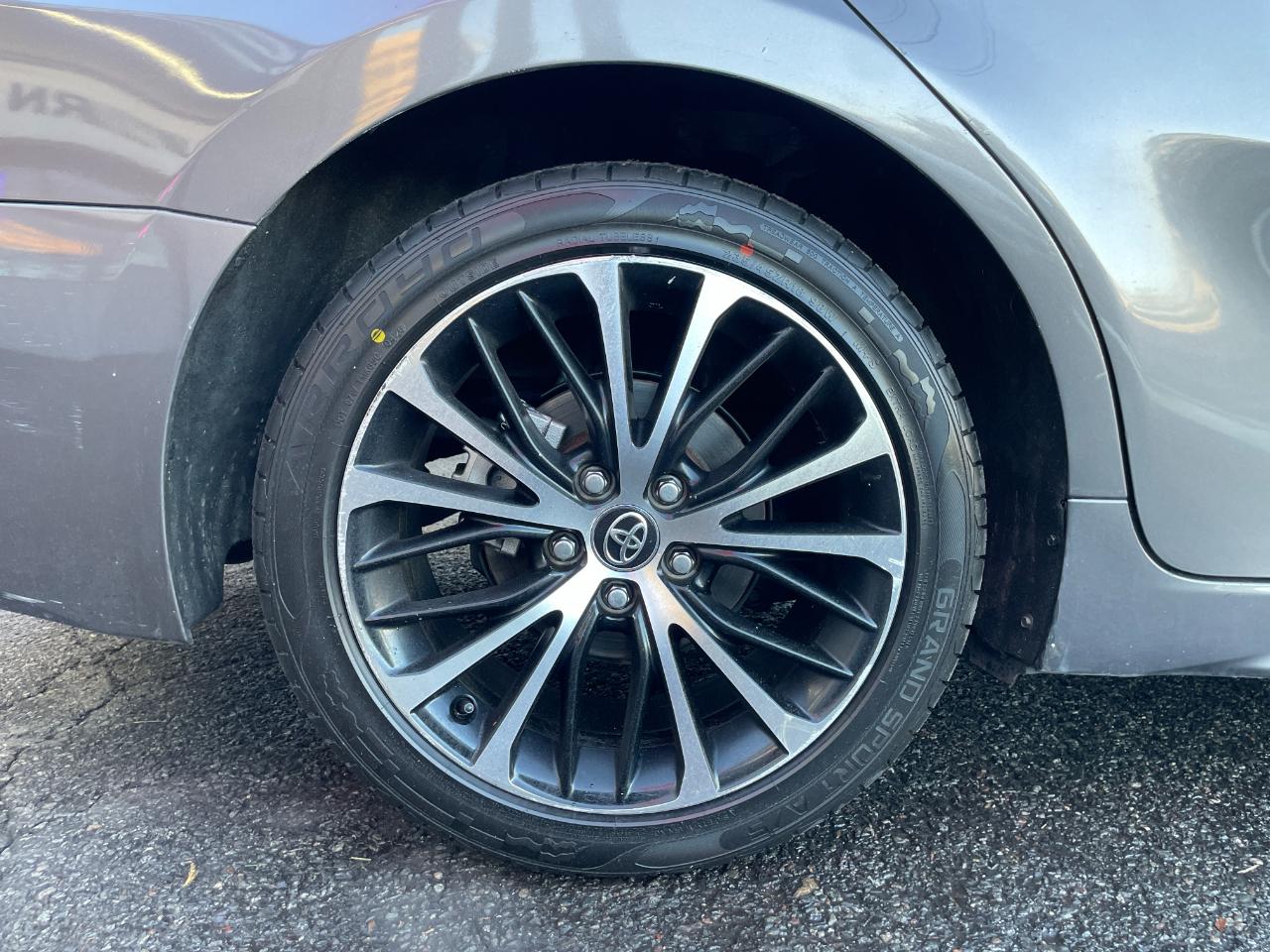 Toyota Camry SE Nightshade Edition 2020