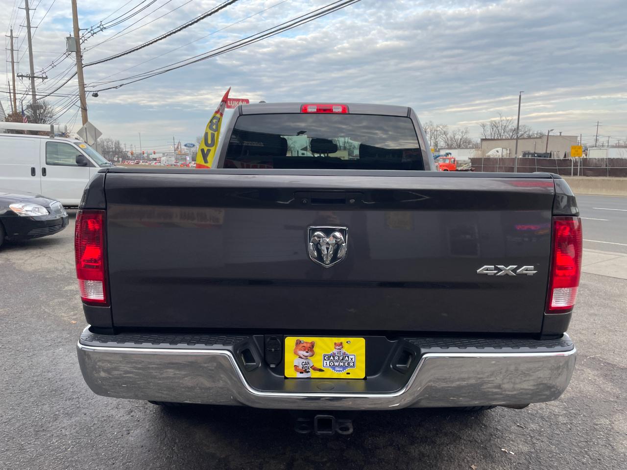 RAM 1500 Tradesman Quad Cab 4WD 2015