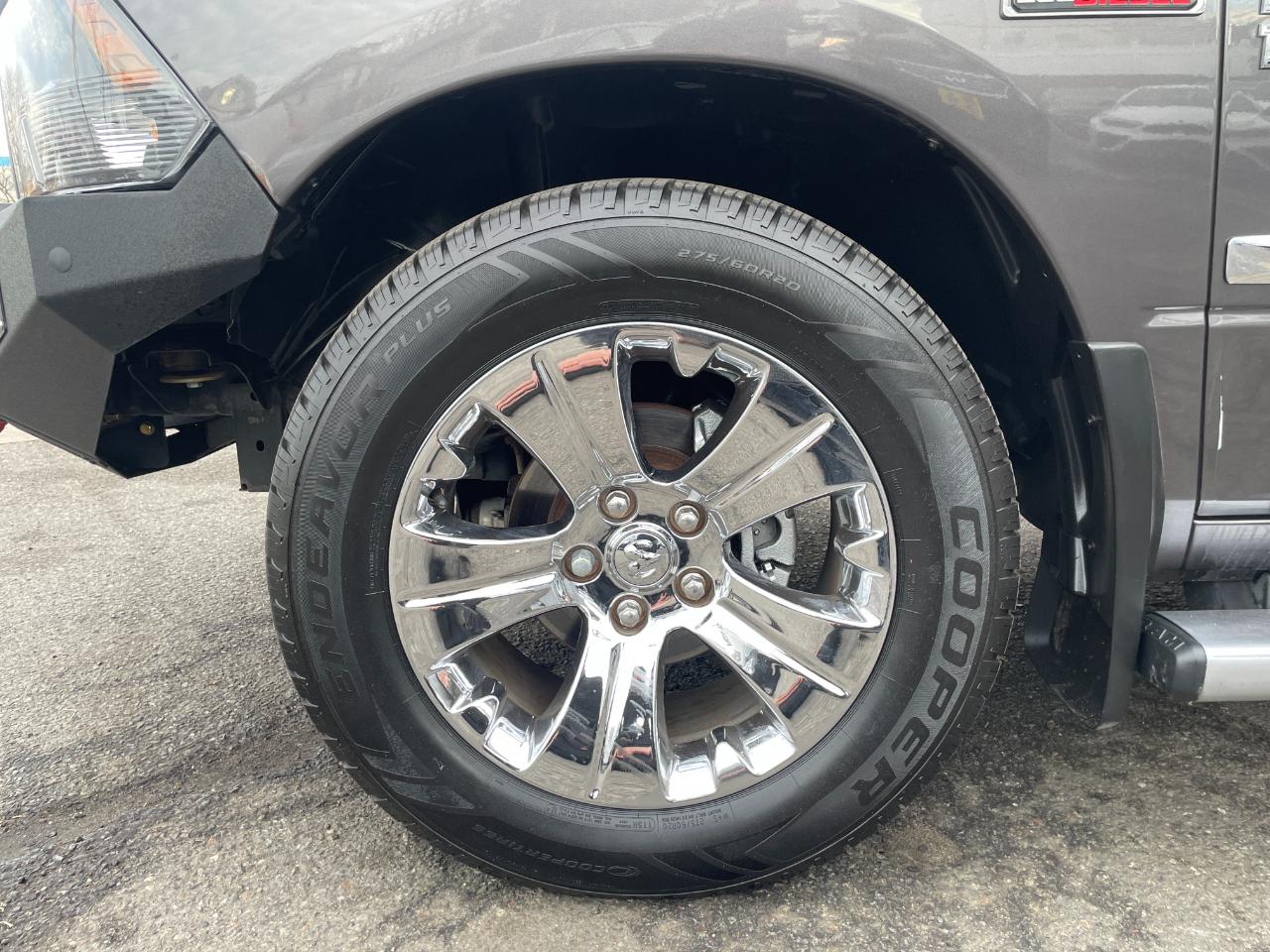 RAM 1500 Tradesman Quad Cab 4WD 2015