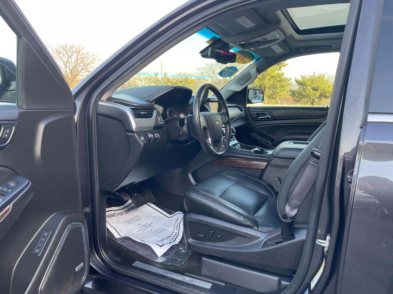 Chevrolet Suburban LT 4WD 2017