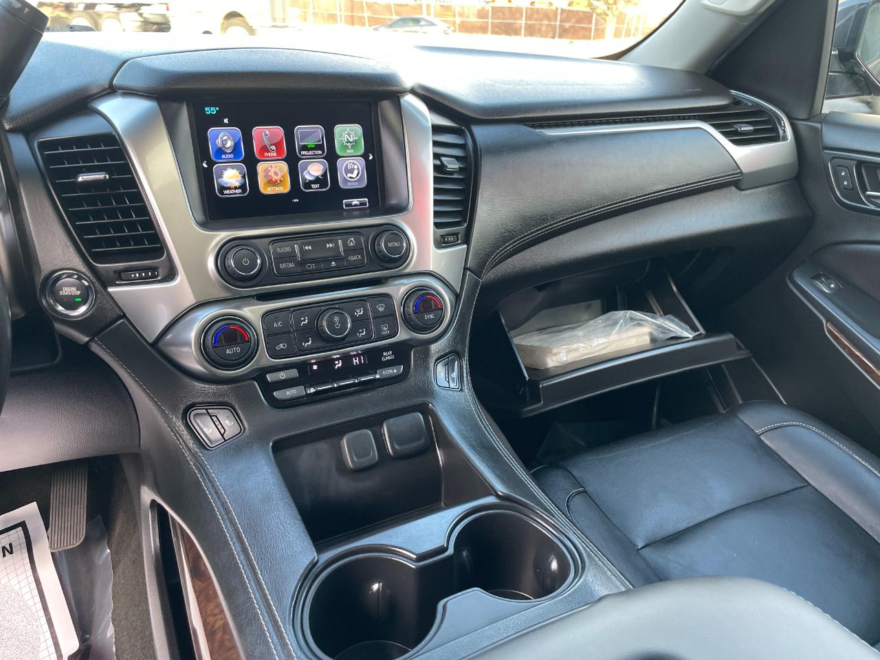 Chevrolet Suburban LT 4WD 2017