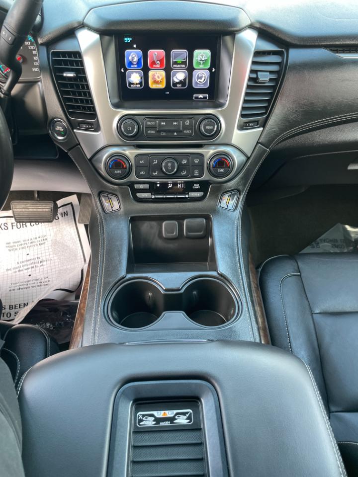 Chevrolet Suburban LT 4WD 2017