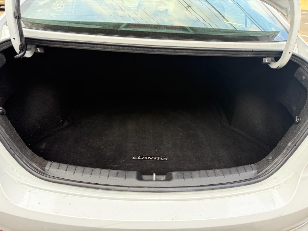 Hyundai Elantra Limited 2017