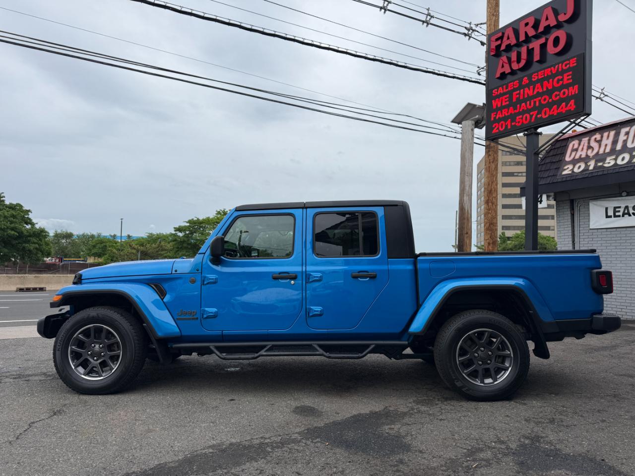 Jeep Gladiator Sport 2021