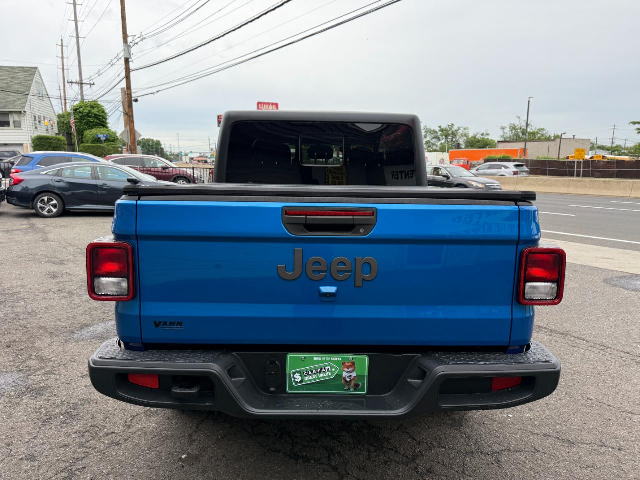 Jeep Gladiator Sport 2021