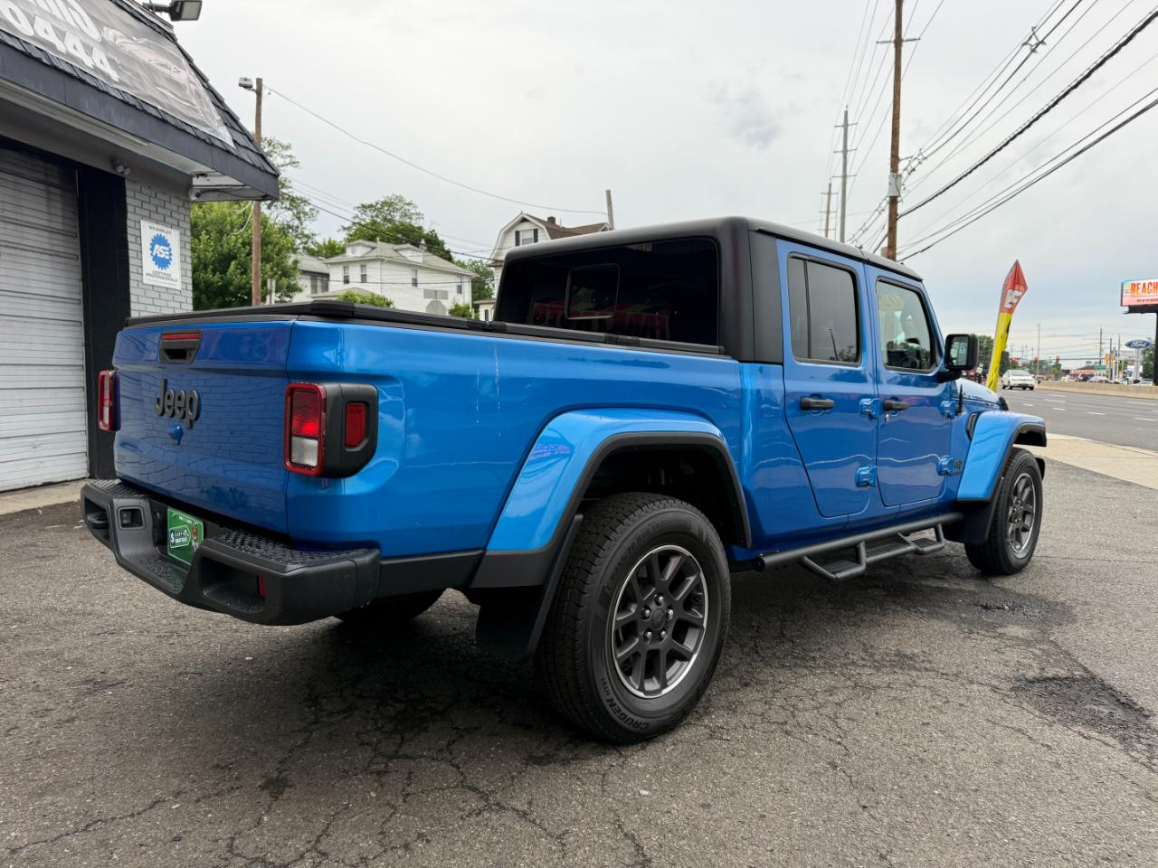 Jeep Gladiator Sport 2021
