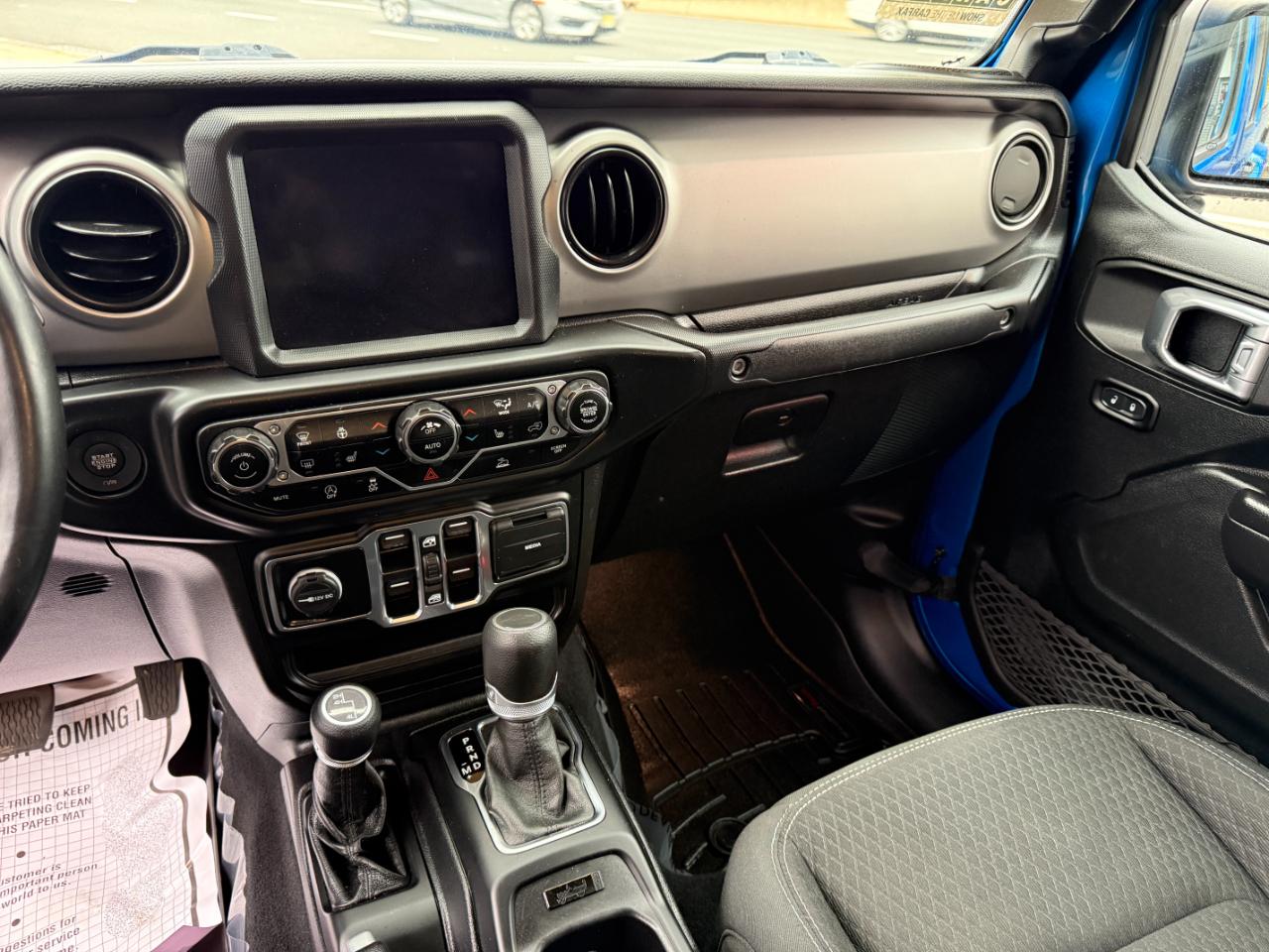 Jeep Gladiator Sport 2021