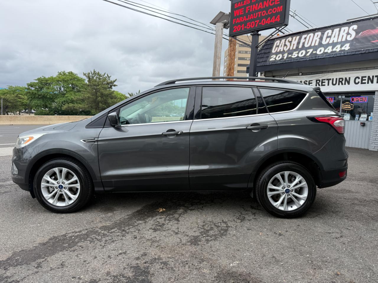 Ford Escape SEL 4WD 2018