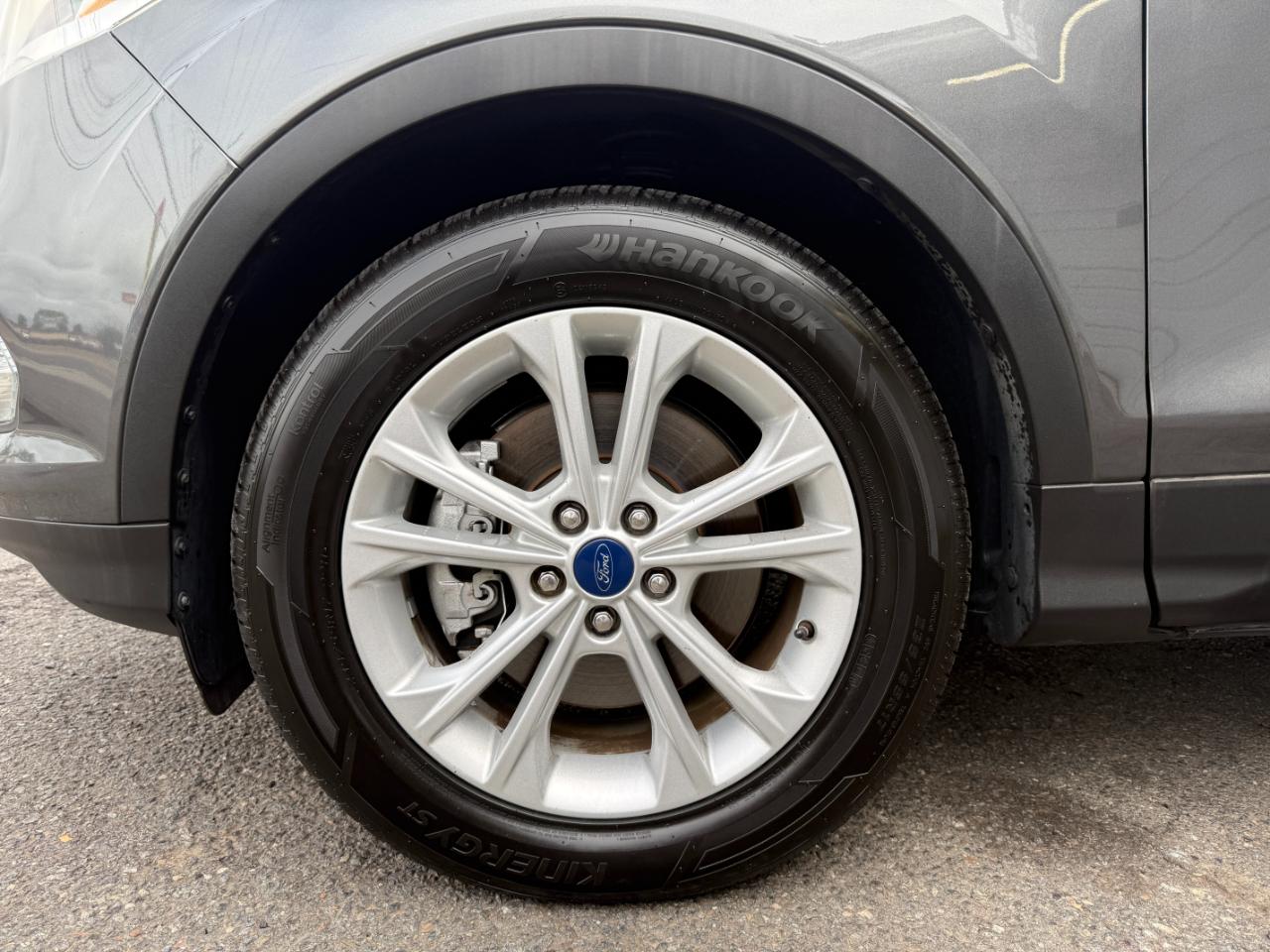 Ford Escape SEL 4WD 2018