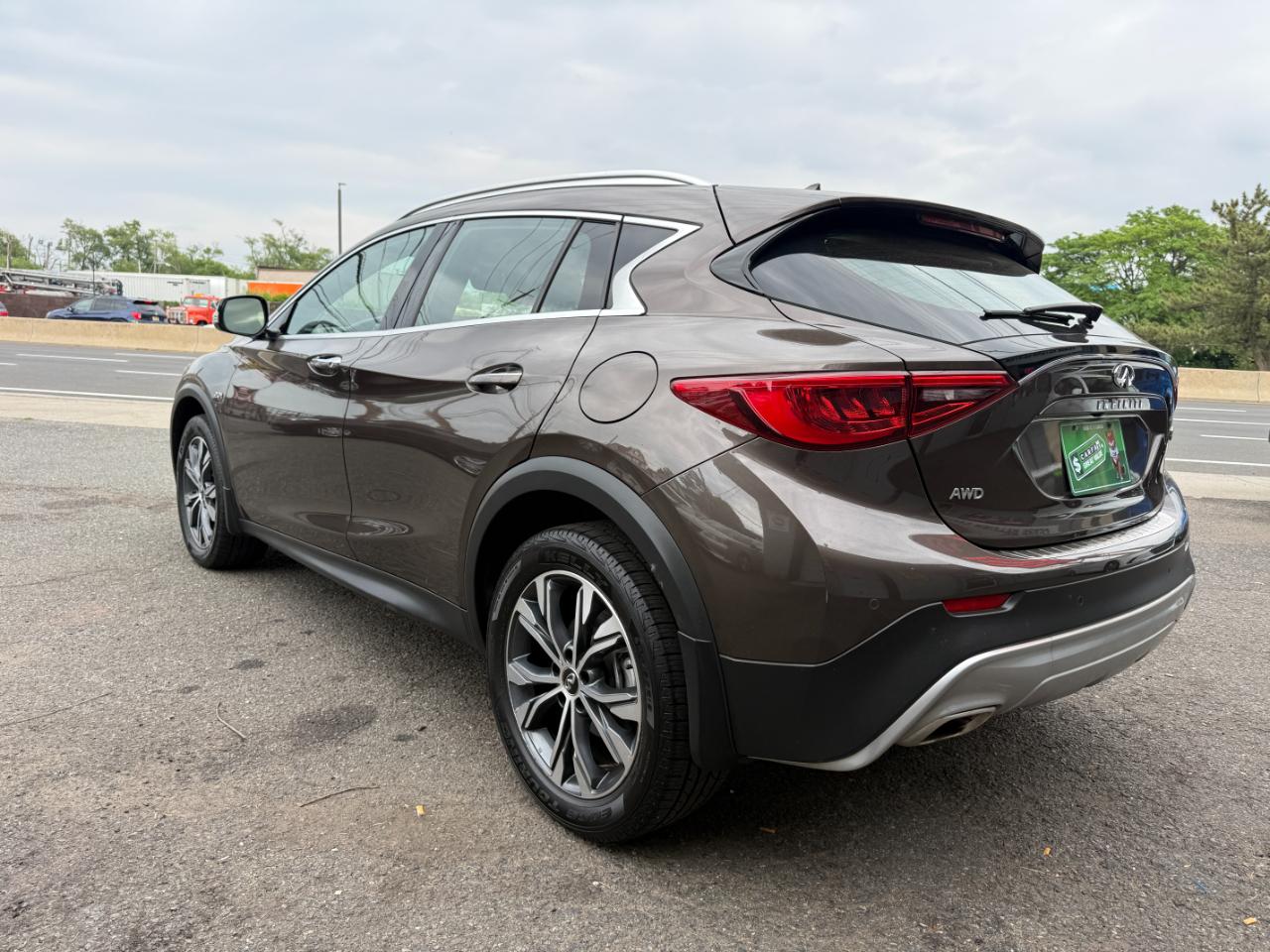 Infiniti QX30 Premium AWD 2017