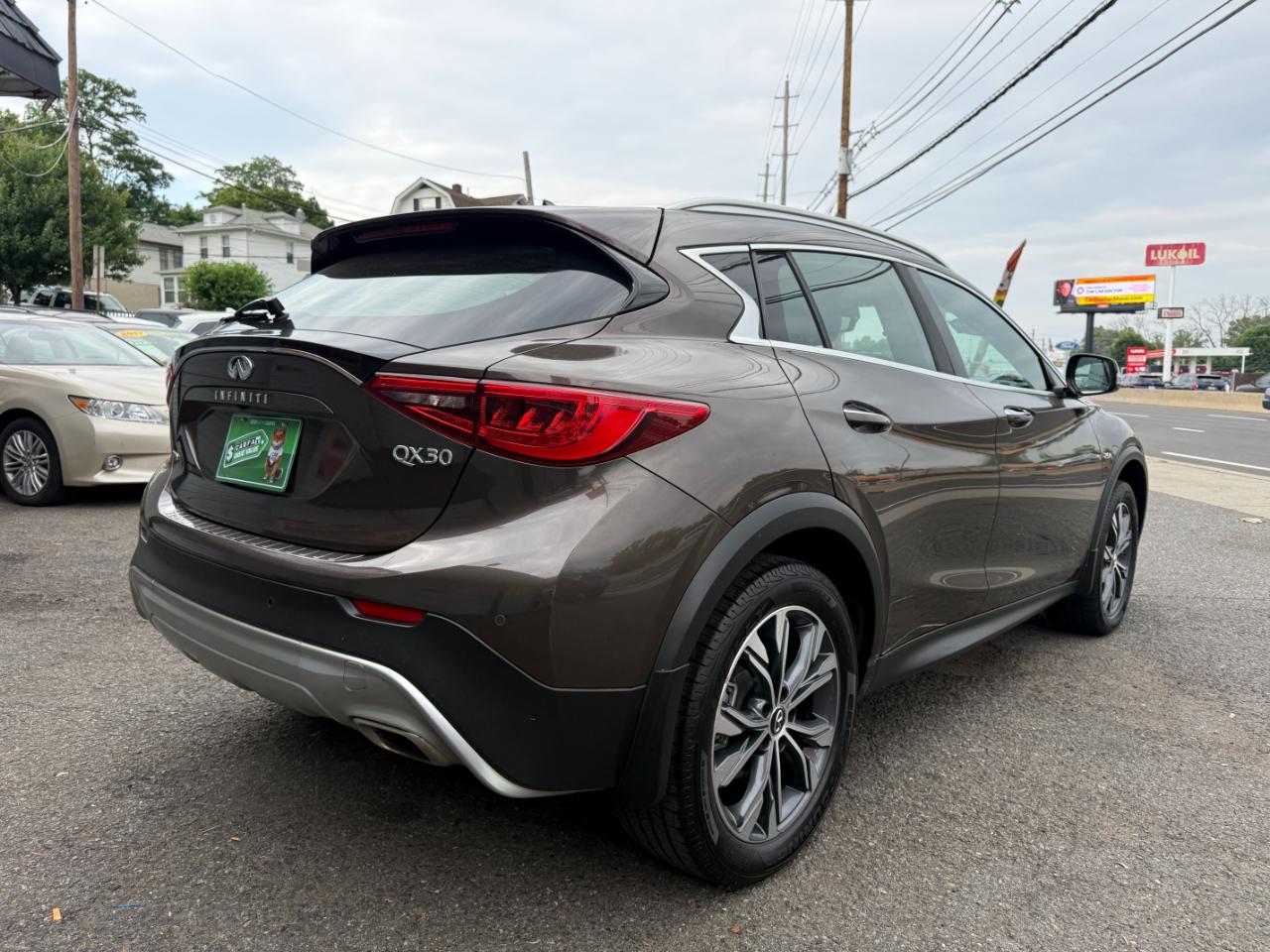 Infiniti QX30 Premium AWD 2017