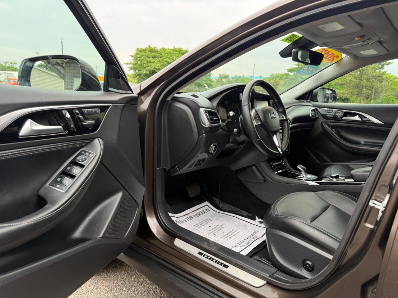 Infiniti QX30 Premium AWD 2017