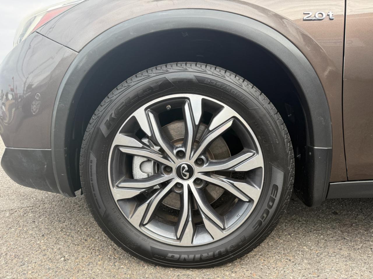 Infiniti QX30 Premium AWD 2017