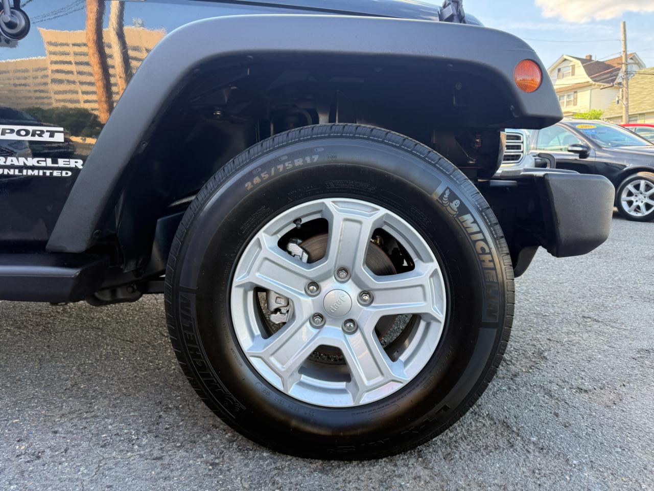 Jeep Wrangler Unlimited Sport 4WD 2015