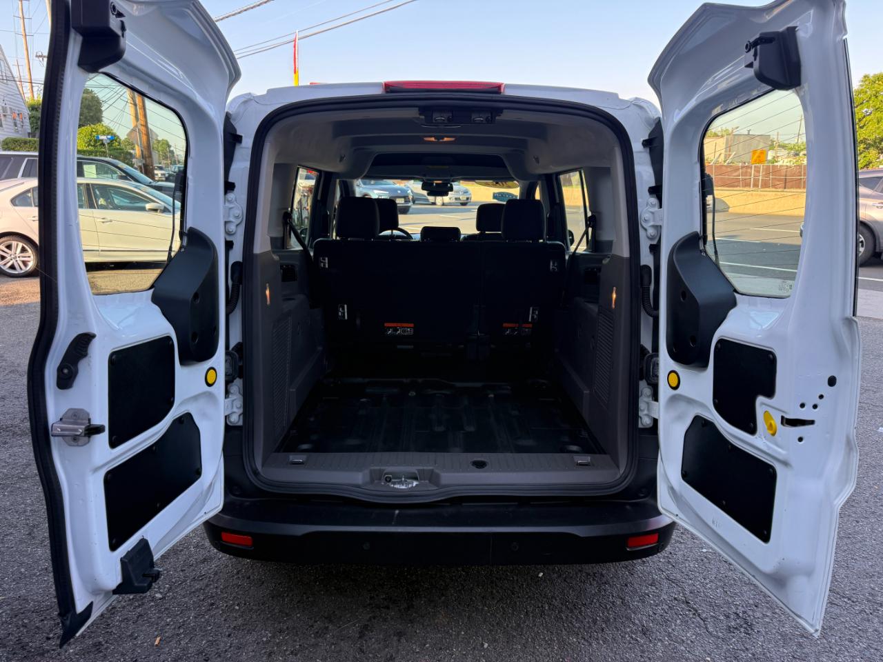Ford Transit Connect Wagon XL LWB 2022