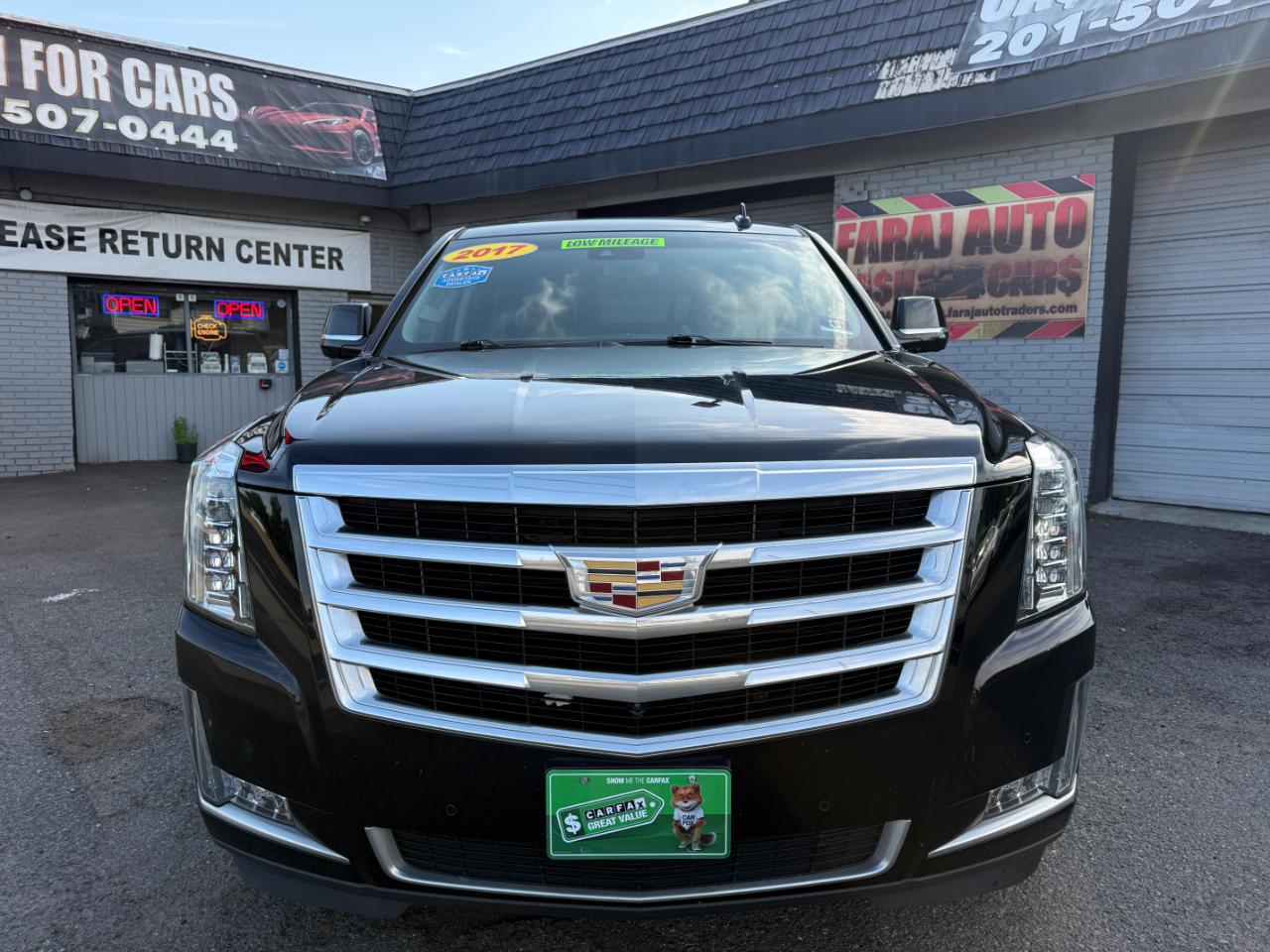 Cadillac Escalade Luxury 4WD 2017