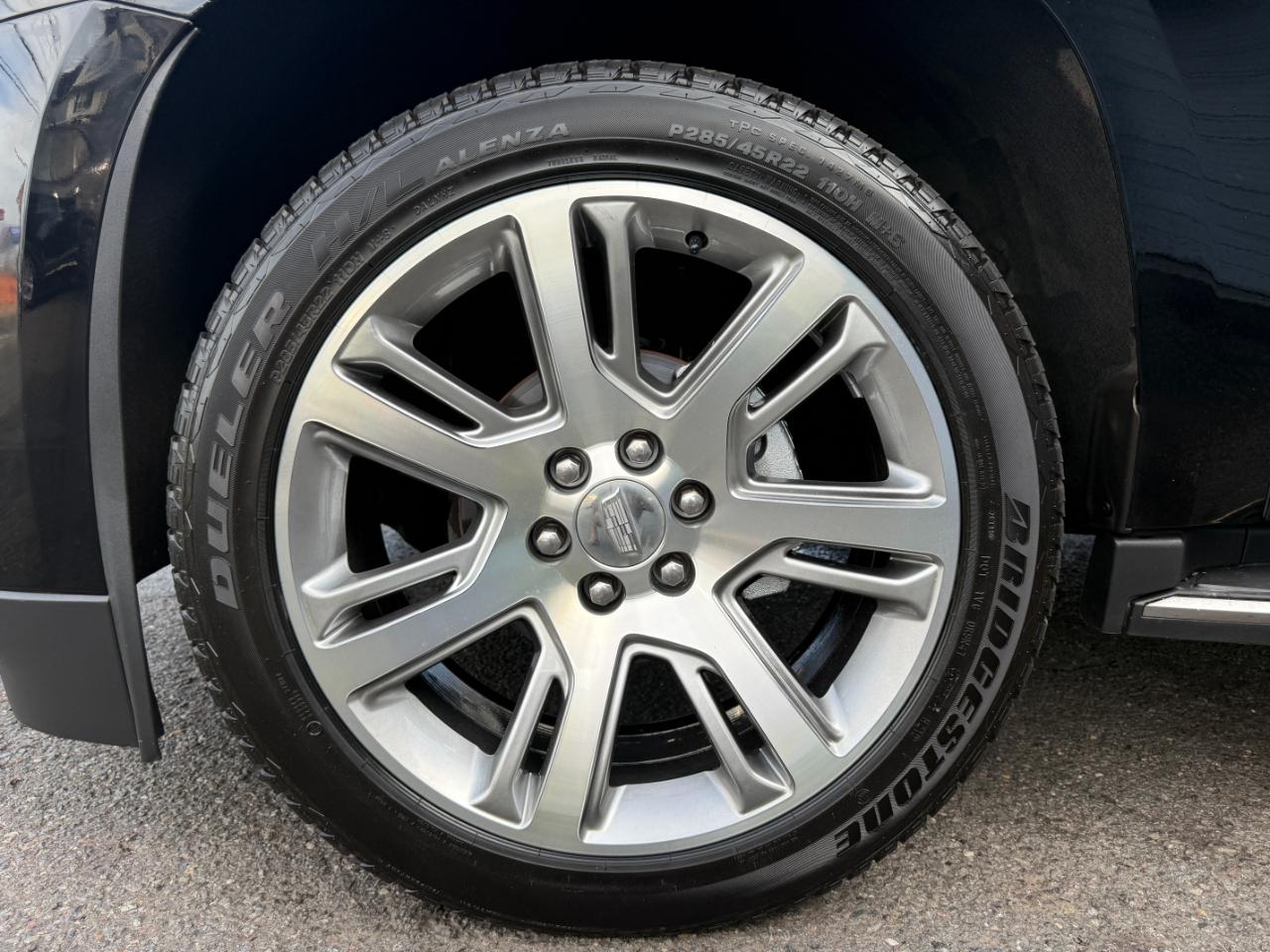 Cadillac Escalade Luxury 4WD 2017