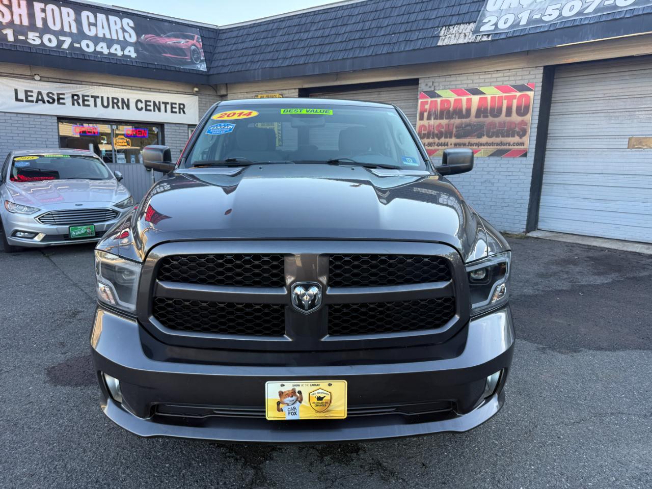 RAM 1500 Tradesman Crew Cab SWB 4WD 2014