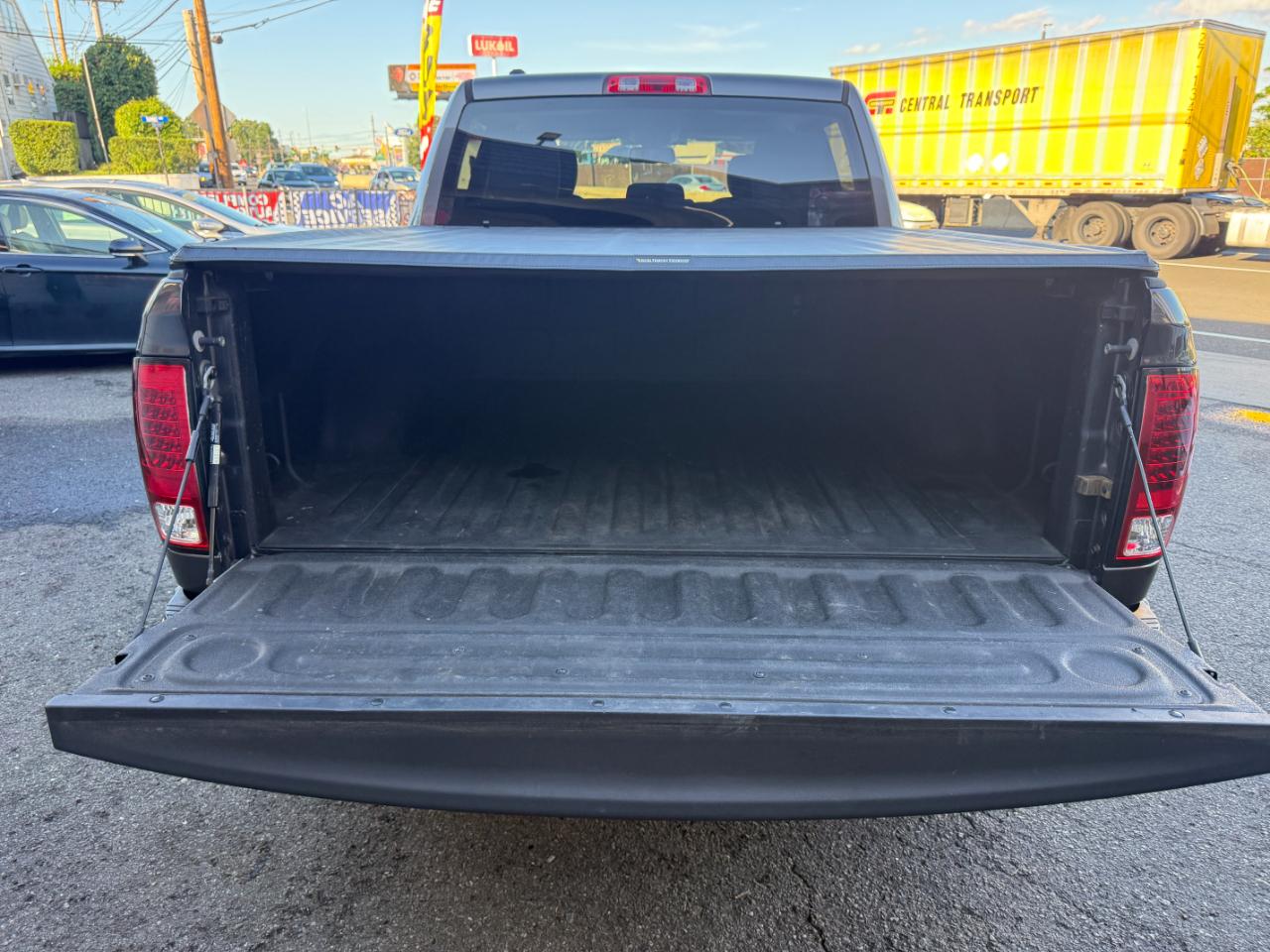 RAM 1500 Tradesman Crew Cab SWB 4WD 2014