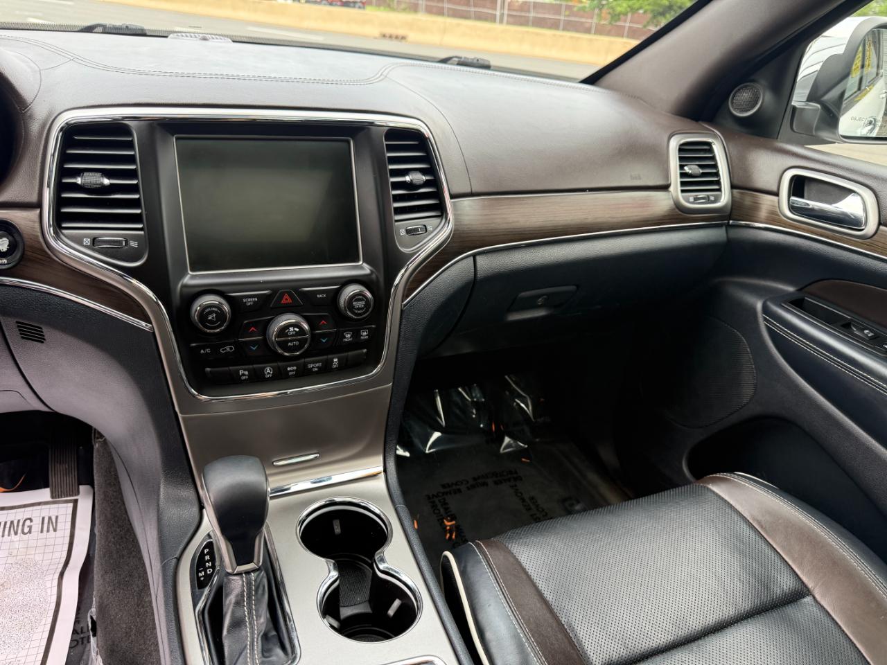 Jeep Grand Cherokee Overland 4WD 2017