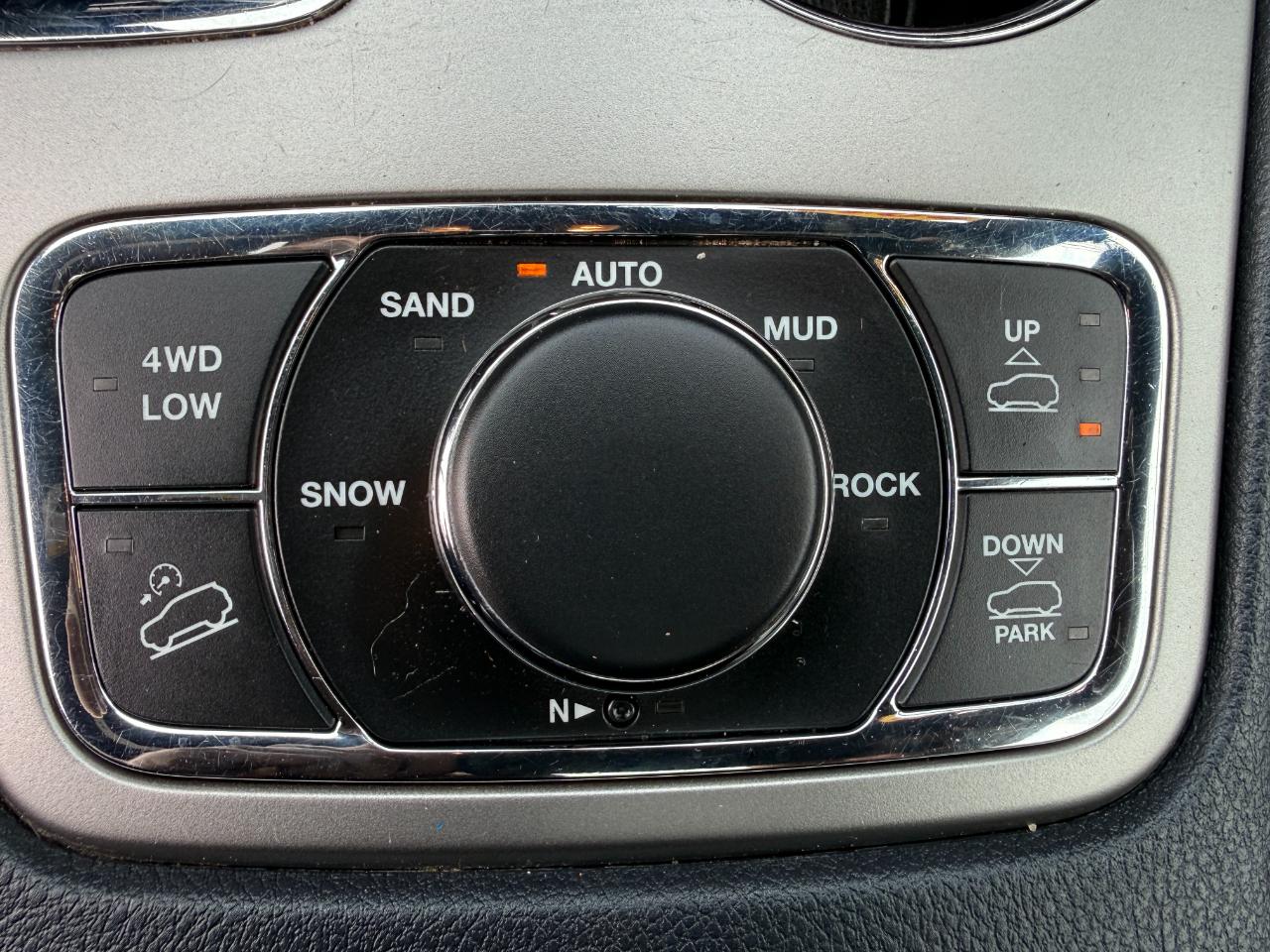 Jeep Grand Cherokee Overland 4WD 2017