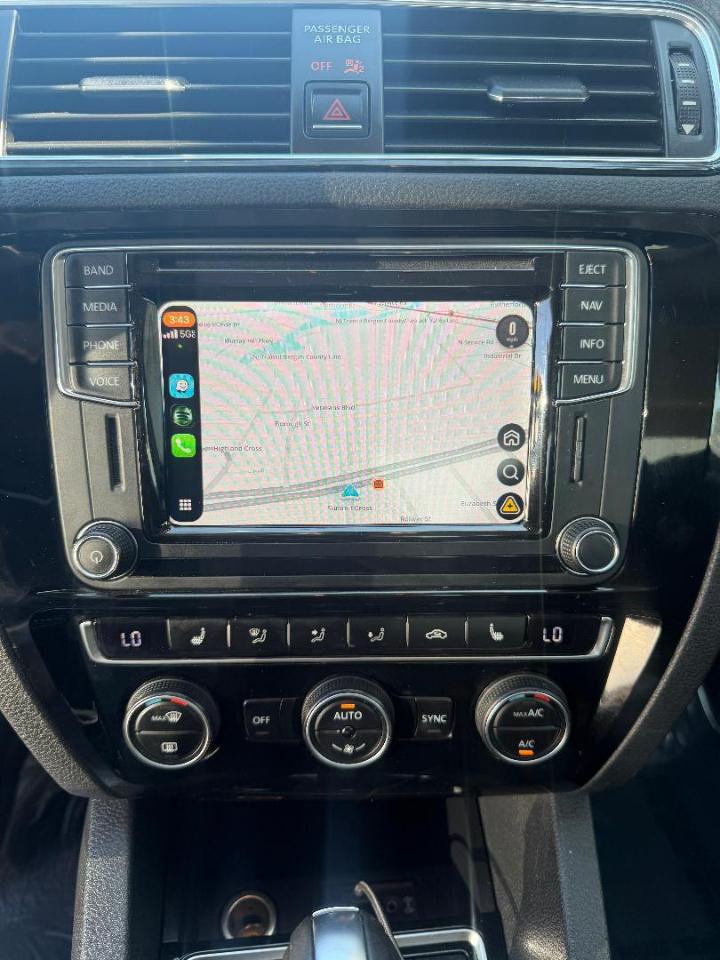 Volkswagen Jetta 1.8T SEL 6A 2017
