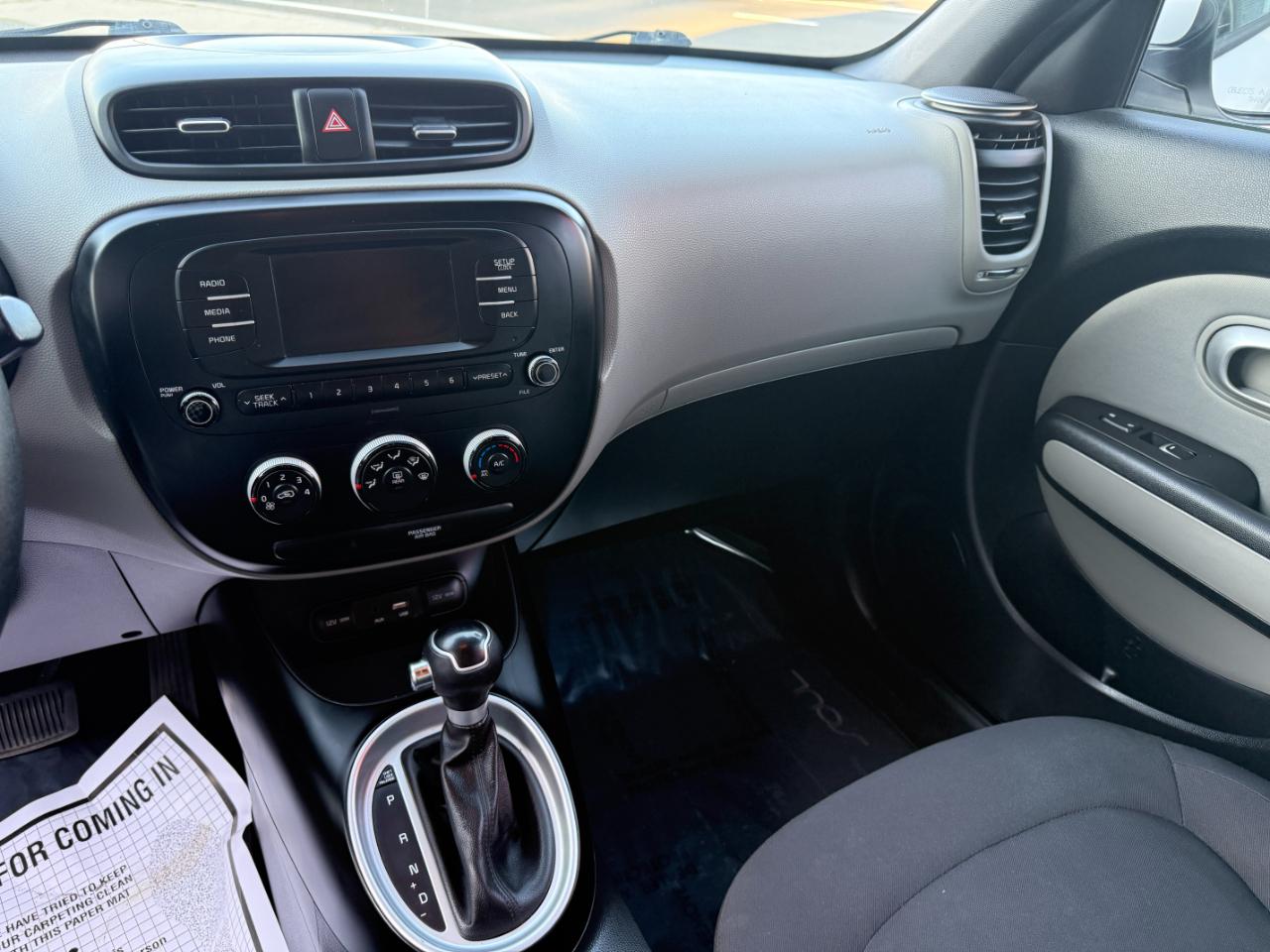 Kia Soul Base 6A 2017