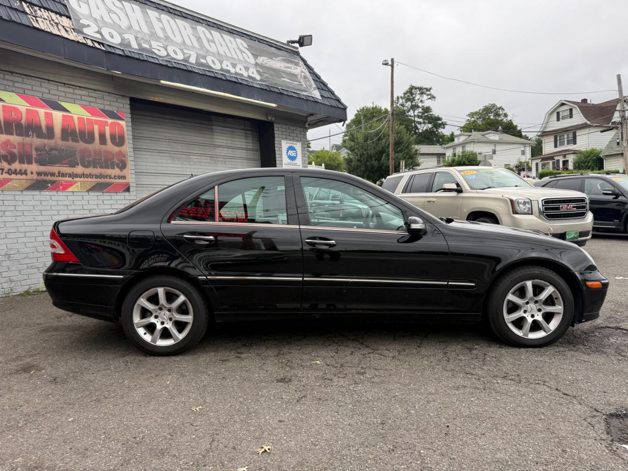 Mercedes-Benz C-Class C350 Luxury Sedan 2007