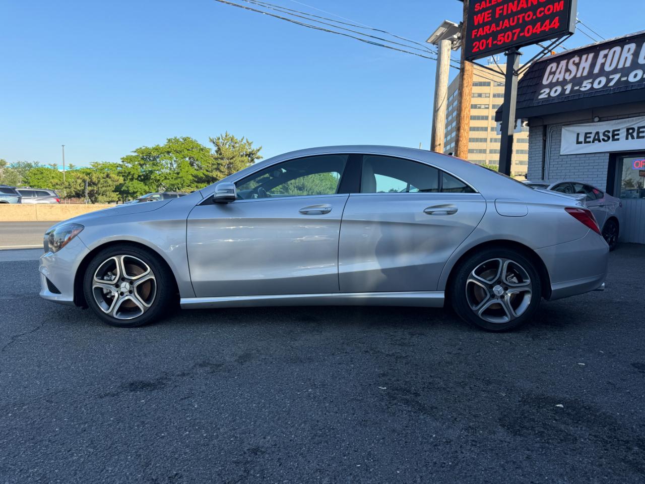Mercedes-Benz CLA-Class CLA250 4MATIC 2014