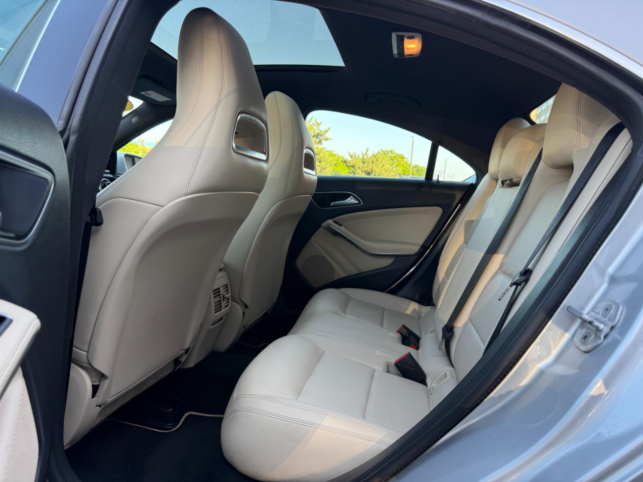 Mercedes-Benz CLA-Class CLA250 4MATIC 2014