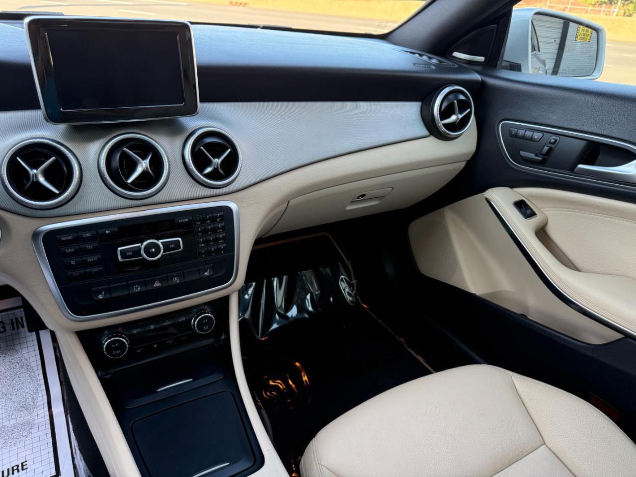 Mercedes-Benz CLA-Class CLA250 4MATIC 2014