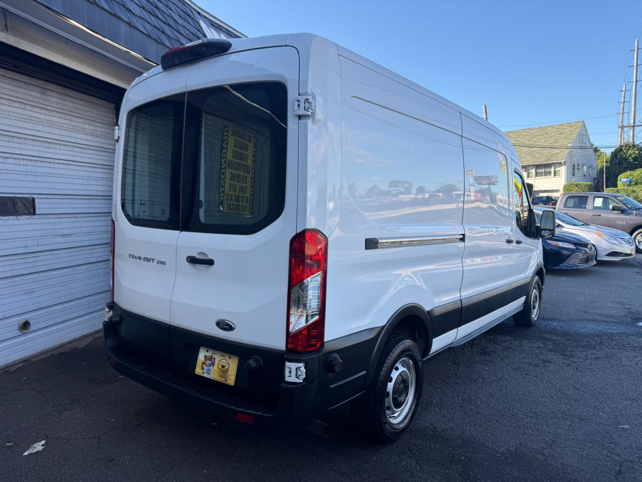 Ford Transit 250 Van Med. Roof w/Sliding Pass. 130-in. WB 2020