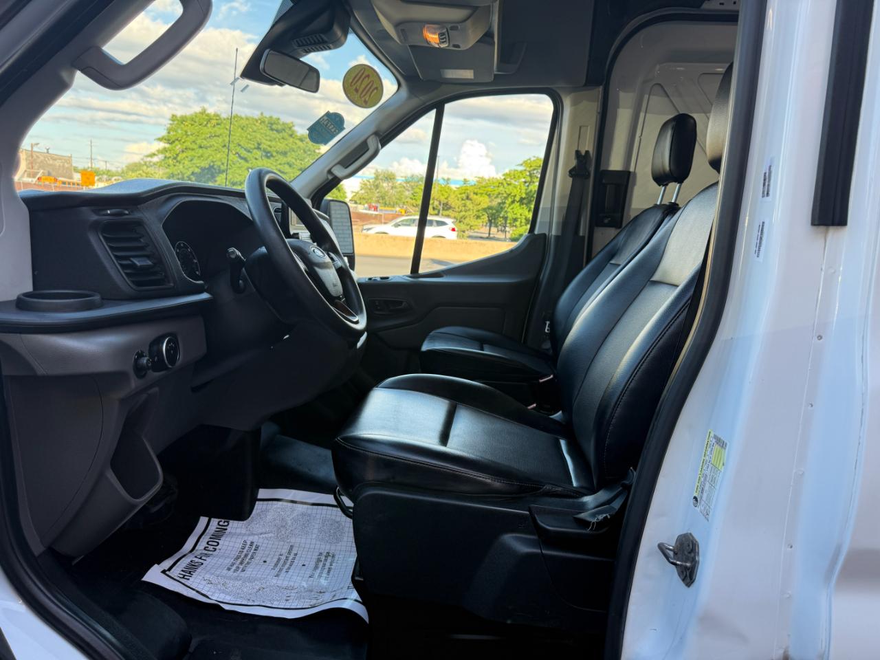 Ford Transit 250 Van Med. Roof w/Sliding Pass. 130-in. WB 2020