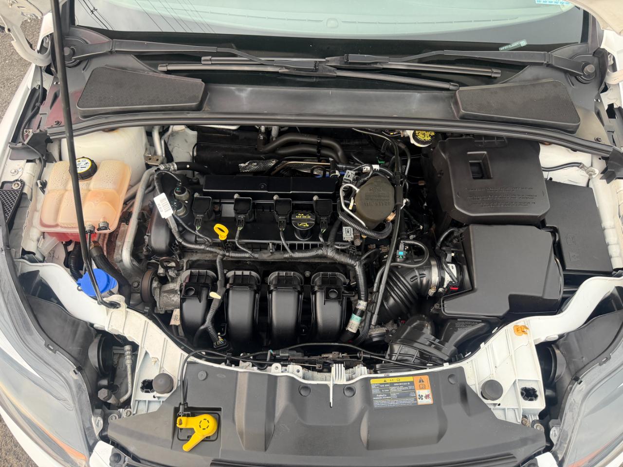 Ford Focus SE Sedan 2012