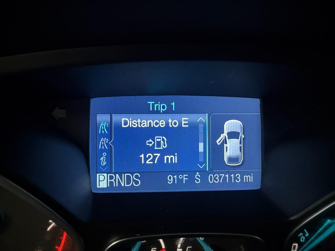 Ford Focus SE Sedan 2012