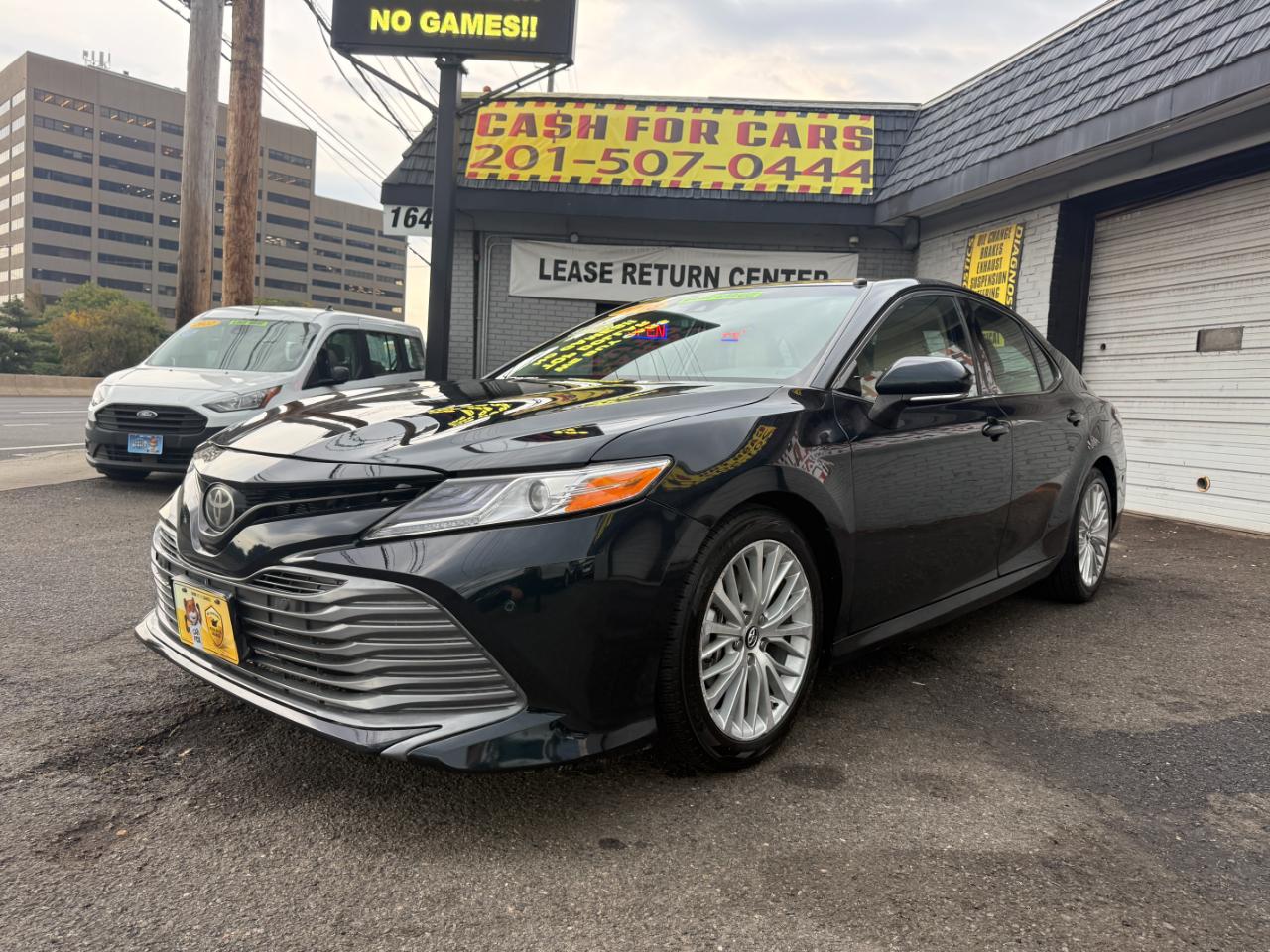 Toyota Camry XLE 2018
