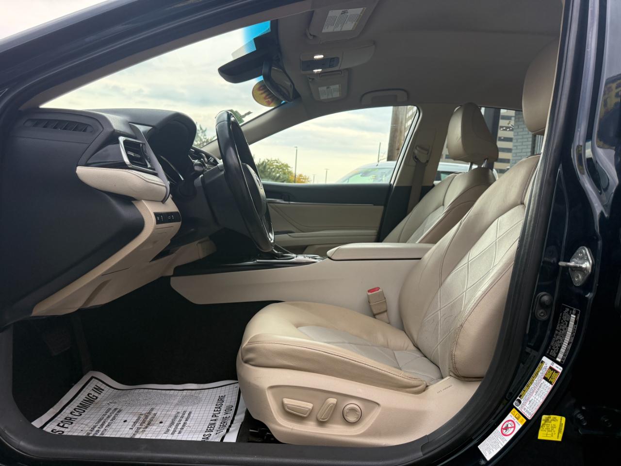 Toyota Camry XLE 2018