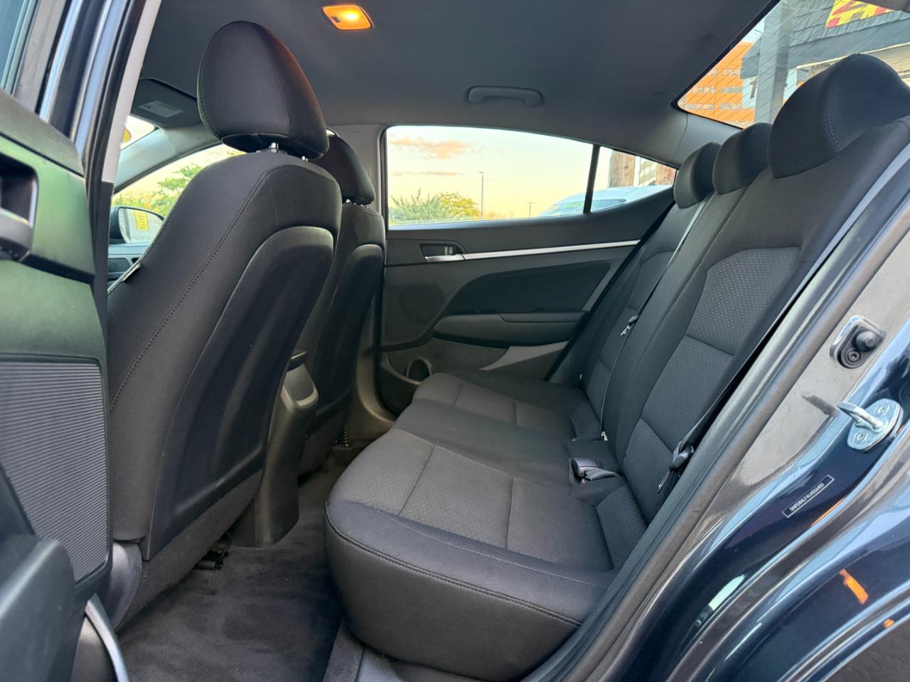 Hyundai Elantra SEL 2.0L Auto 2020