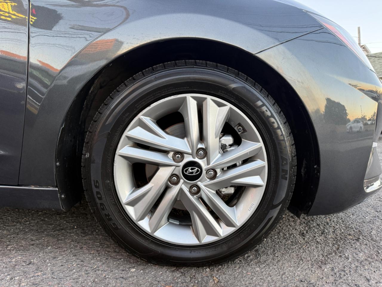 Hyundai Elantra SEL 2.0L Auto 2020