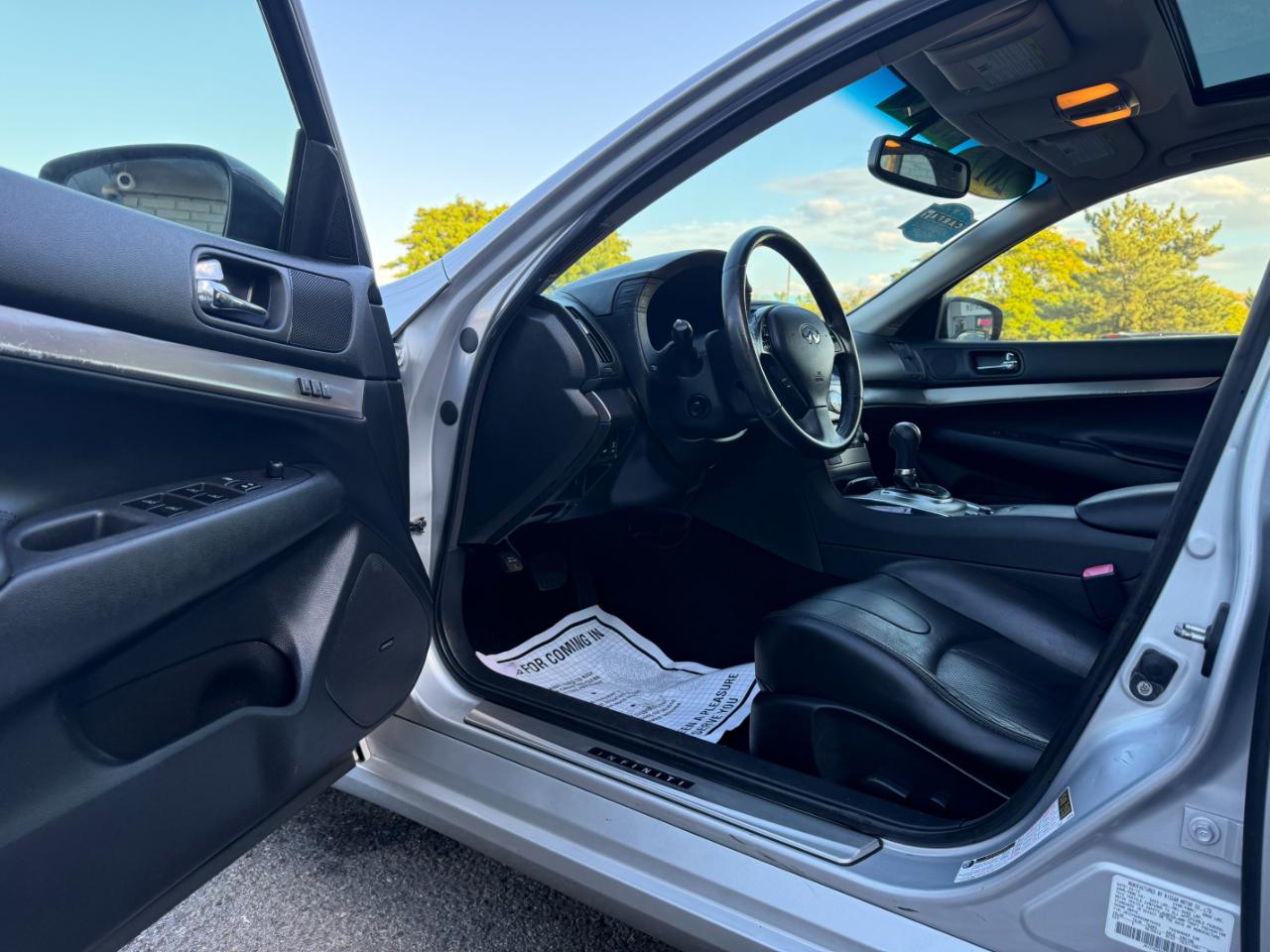 Infiniti G Sedan 37x AWD 2012