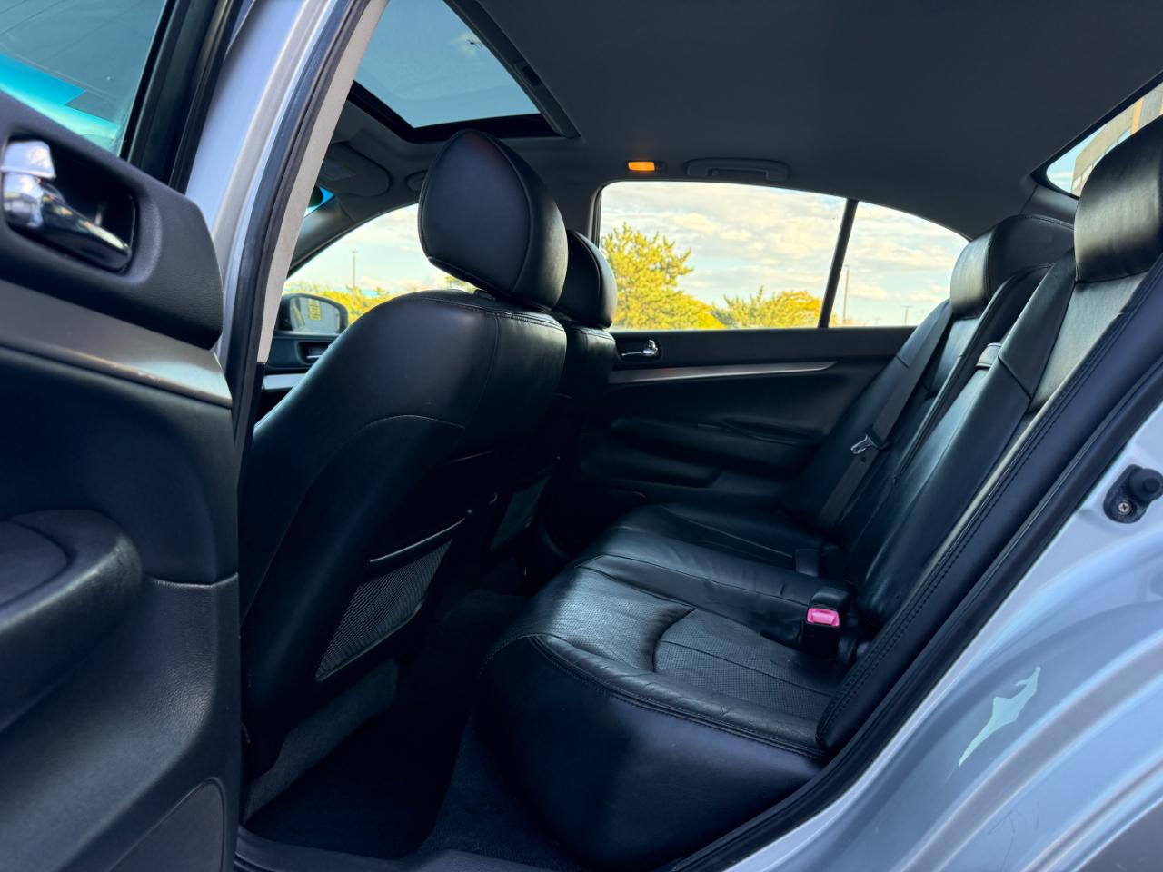 Infiniti G Sedan 37x AWD 2012