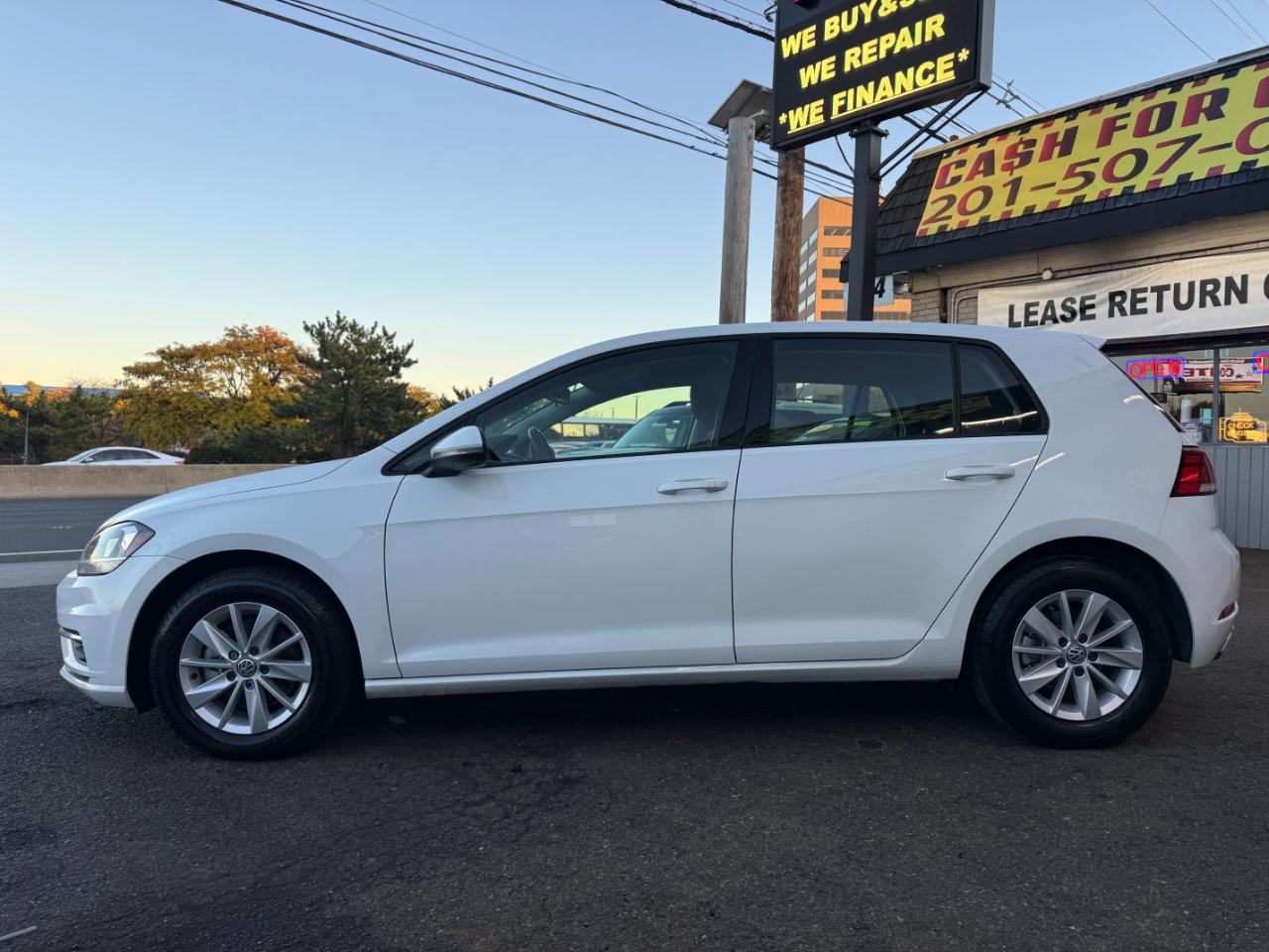 Volkswagen Golf TSI S 6A 2018
