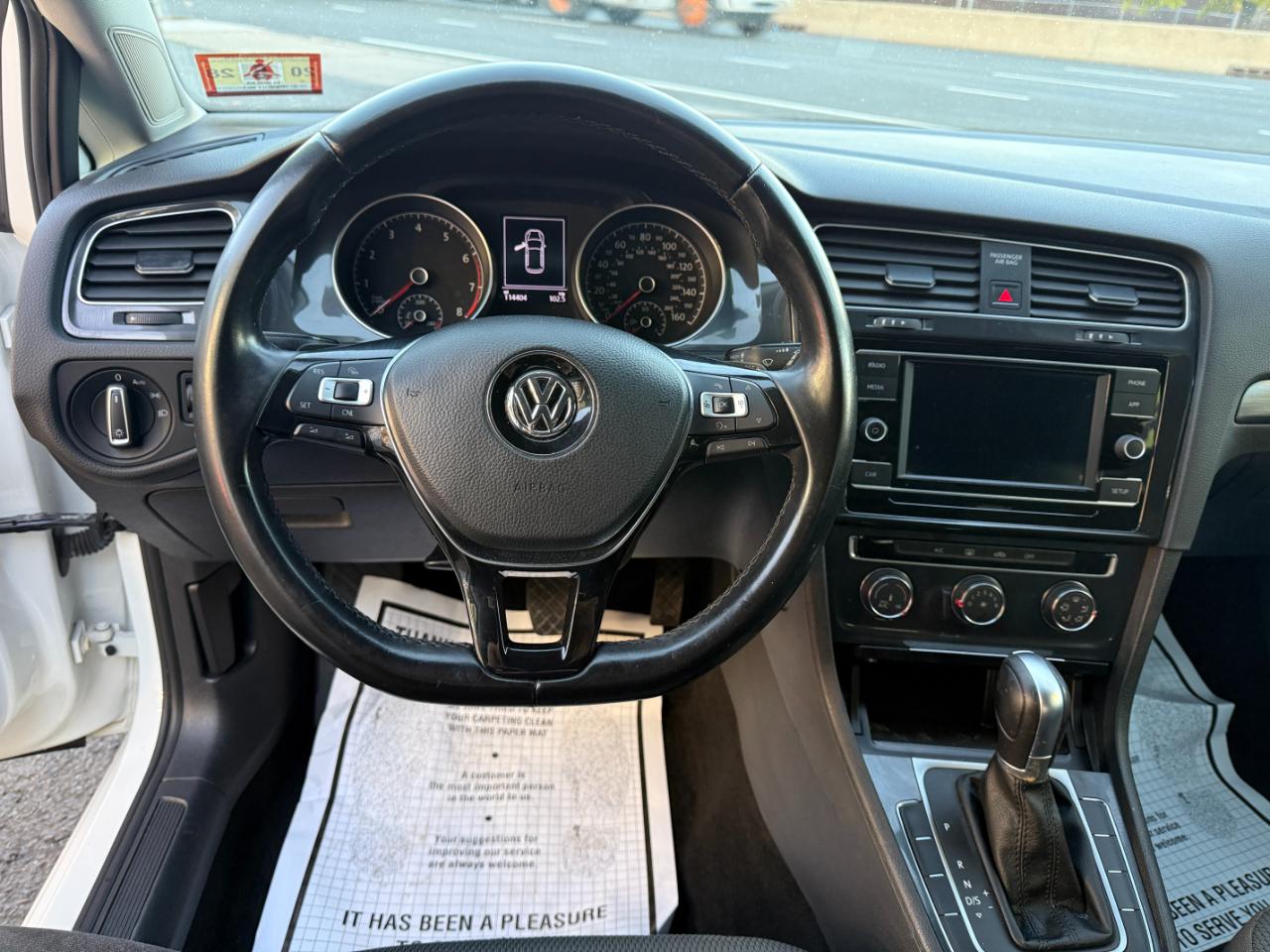 Volkswagen Golf TSI S 6A 2018