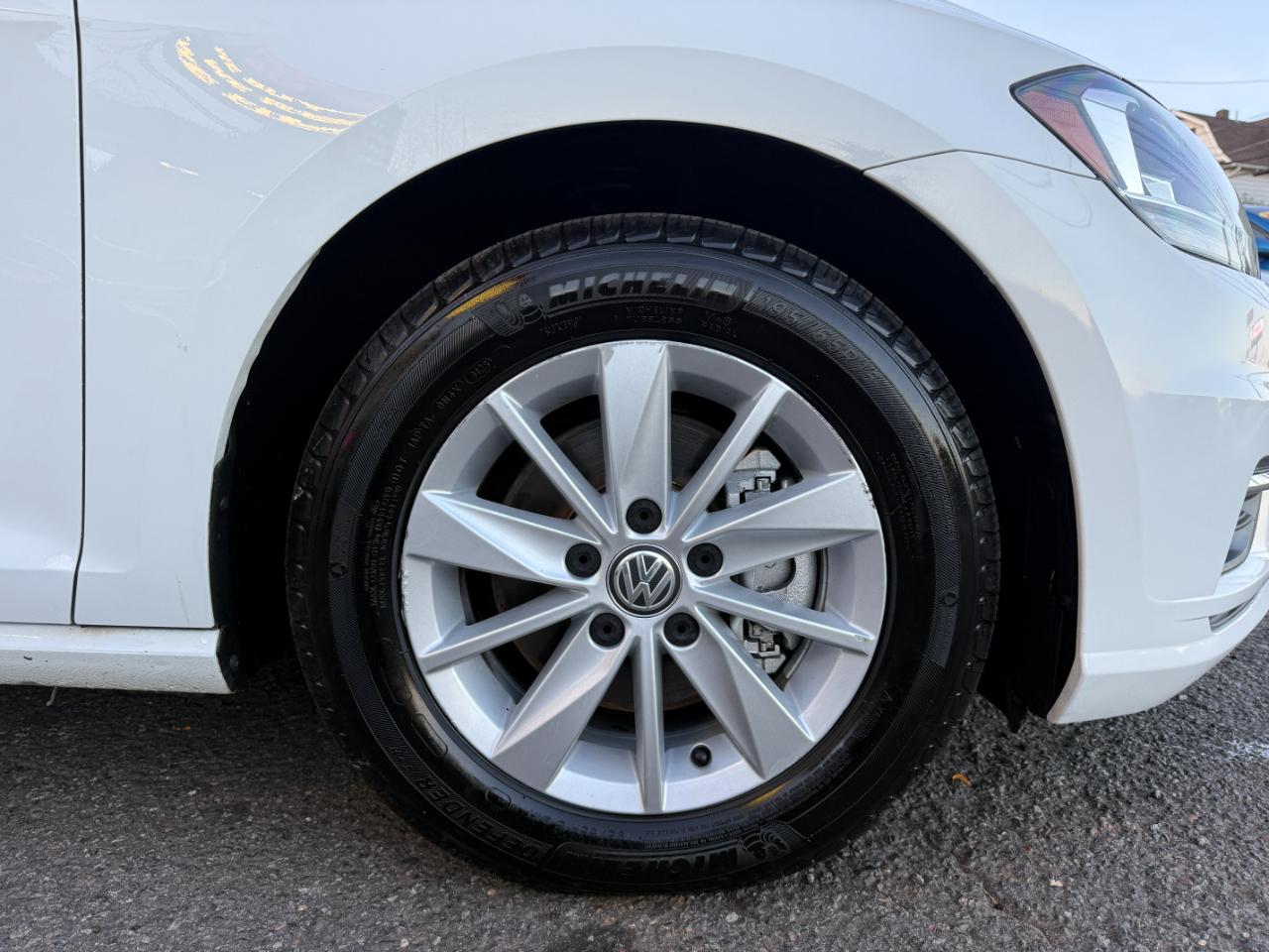 Volkswagen Golf TSI S 6A 2018