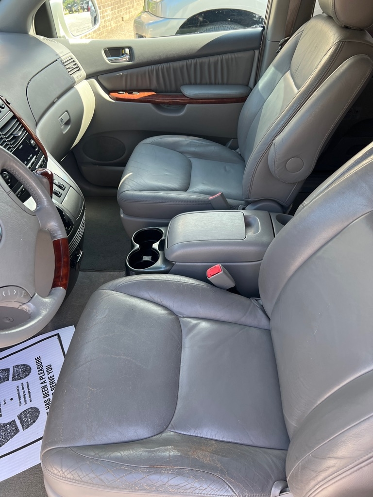 Toyota Sienna XLE 2005 Toyota Sienna XLE 2005