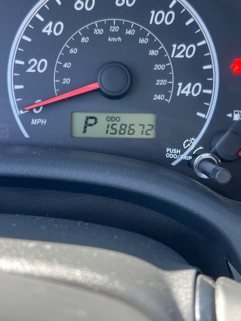 Toyota Corolla L 5-Speed MT 2013