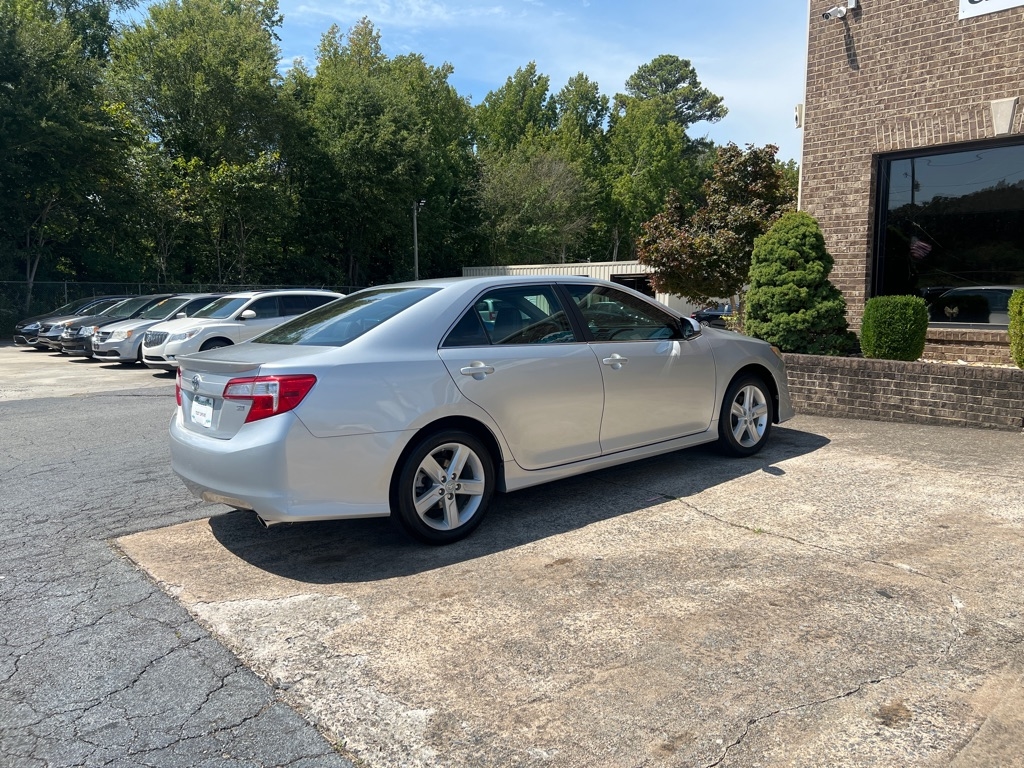 Toyota Camry L 2012