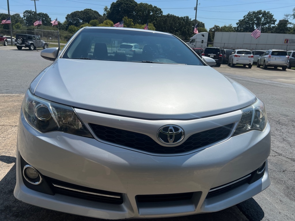 Toyota Camry L 2012